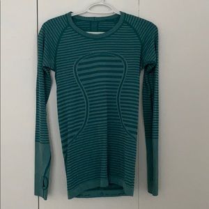 Long sleeve Lululemon shirt